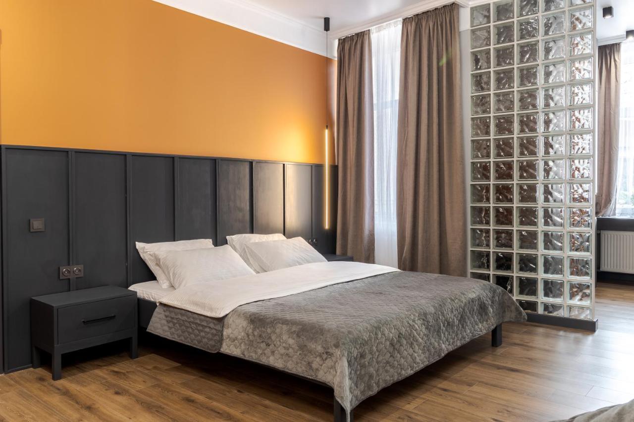 Modern Apartment Lviv Buitenkant foto